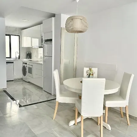 Apartment Beautiful In The Heart Of Puerto Banus Marbella