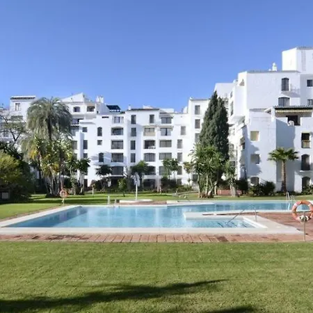 Apartment Beautiful In The Heart Of Puerto Banus Marbella