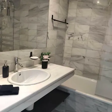 Apartment Beautiful In The Heart Of Puerto Banus Marbella