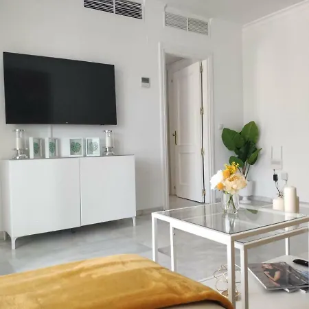 Apartment Beautiful In The Heart Of Puerto Banus